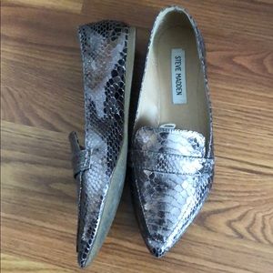 Steve Madden pointy flats